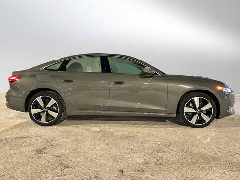 New 2025 Audi A5 2.0T Premium Plus image 2