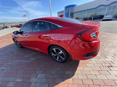 Used 2016 Honda Civic Touring image 28