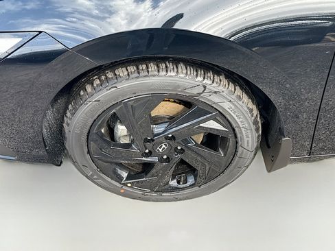 New 2026 Hyundai Elantra Sport image 23