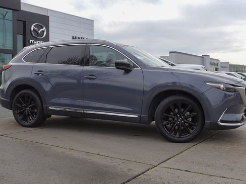 Used 2023 MAZDA CX-9 Carbon Edition image 4