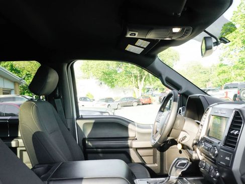 Used 2018 Ford F150 XLT w/ Equipment Group 302A Luxury AWD/4WD image 34