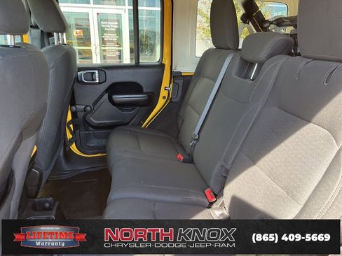Used 2021 Jeep Wrangler Unlimited Sport image 14