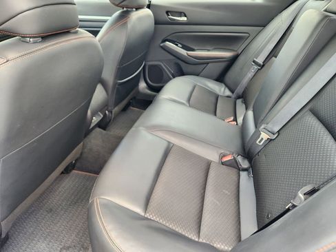 Used 2025 Nissan Altima 2.5 SR FWD image 29