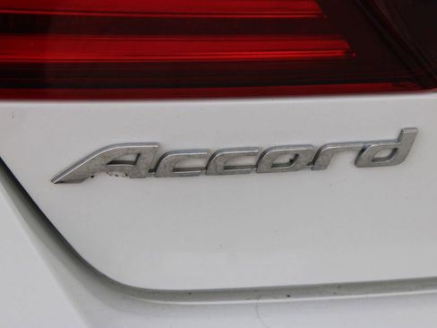 Used 2017 Honda Accord Sport Special Edition image 21