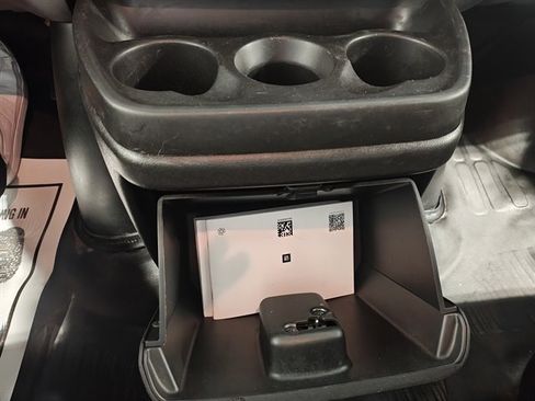 Used 2020 GMC Savana 2500 w/ Driver Convenience Package image 43