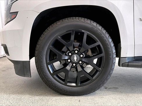 Used 2016 Chevrolet Tahoe LT image 6