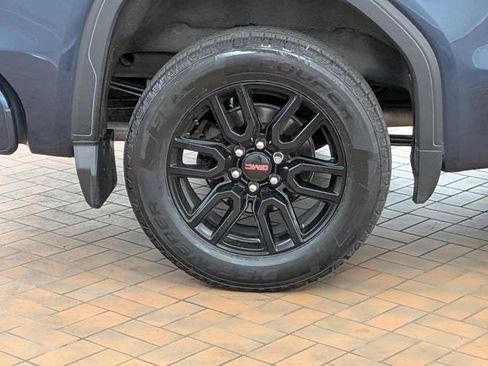 Used 2020 GMC Sierra 1500 Elevation w/ Elevation Value Package AWD/4WD image 11