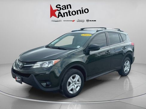 Used 2013 Toyota RAV4 LE FWD image 7