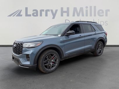 New 2026 Ford Explorer ST-Line w/ ST-Line Street Pack