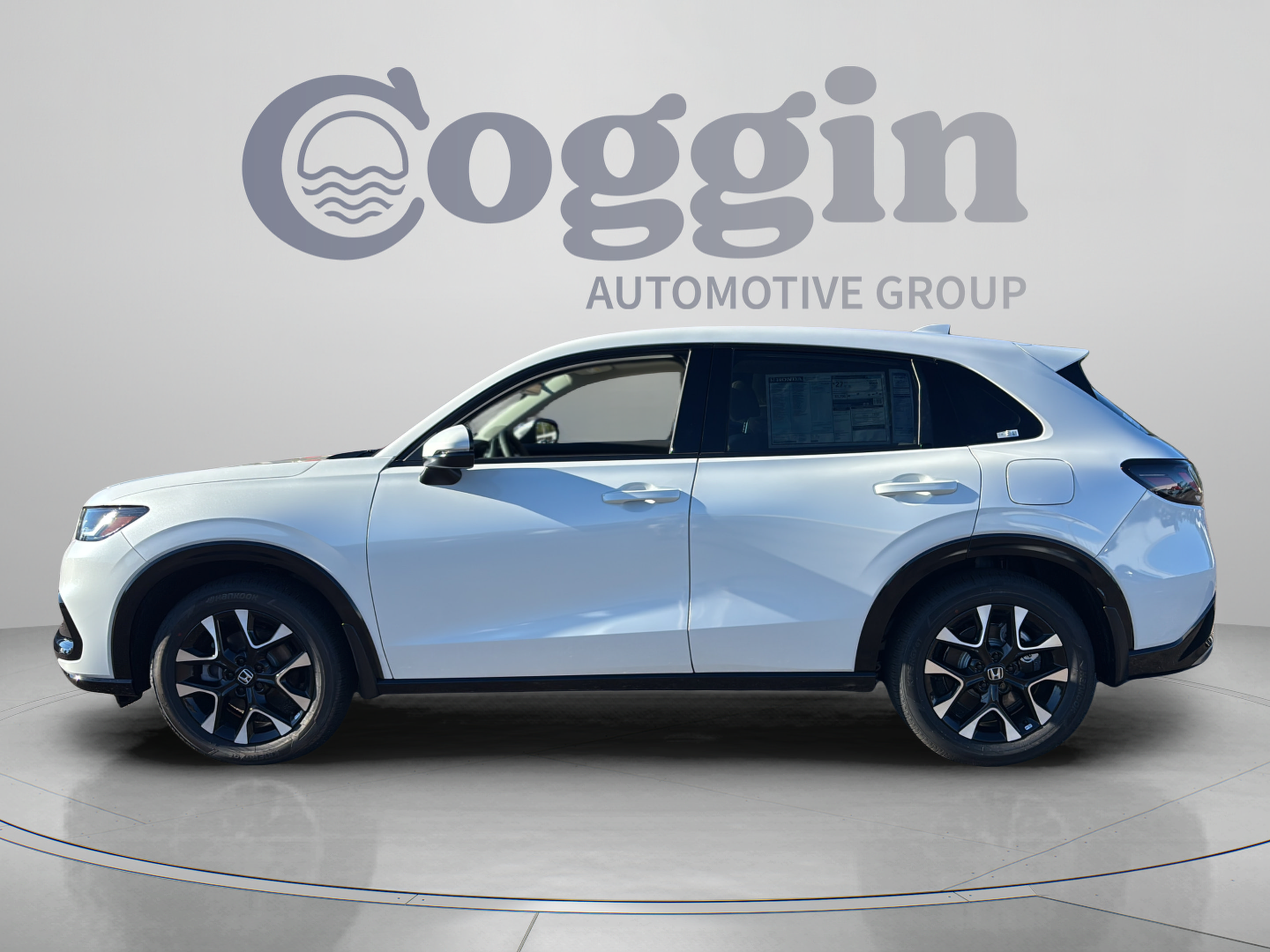 New 2027 Honda HR-V EX-L image 2