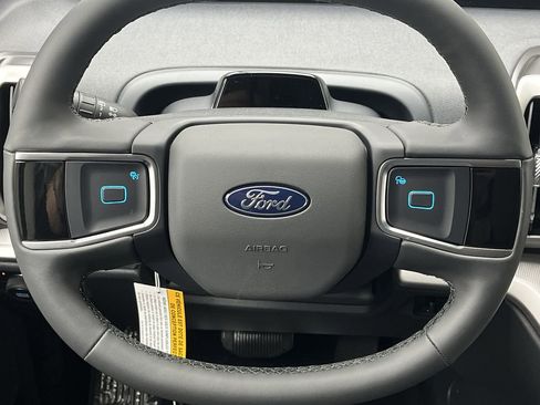 New 2026 Ford Expedition Max Active image 15