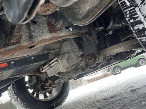 Used 2014 RAM 1500 Limited AWD/4WD image 24