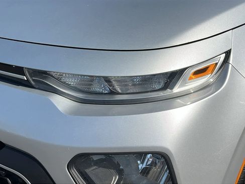 Used 2020 Kia Soul LX image 7