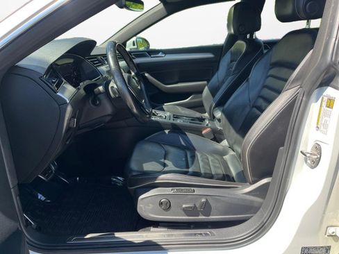 Used 2019 Volkswagen Arteon SEL FWD image 9