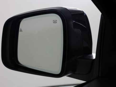 Used 2025 Dodge Durango R/T image 19