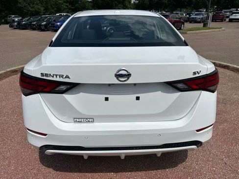 Used 2022 Nissan Sentra SV image 4