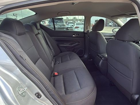 Used 2021 Nissan Altima 2.5 SV image 29