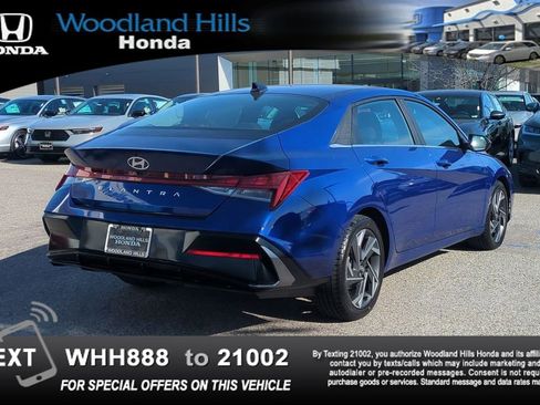 Used 2024 Hyundai Elantra SEL w/ Convenience Package FWD image 5