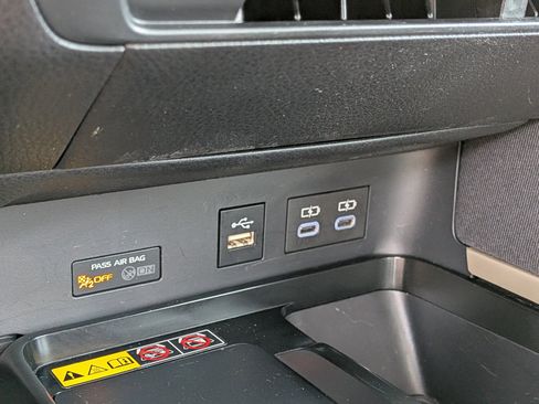 Used 2025 Toyota Camry LE w/ Convenience Package FWD image 30