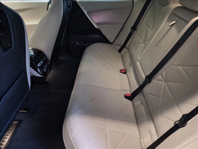 Certified 2024 BMW iX xDrive50 AWD/4WD image 21