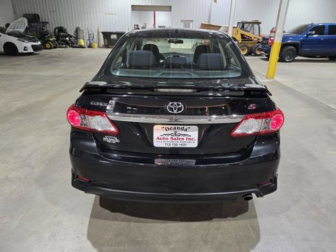 Used 2013 Toyota Corolla S Special Edition image 9