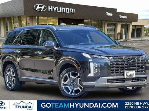 Used 2024 Hyundai Palisade SEL AWD/4WD image 1