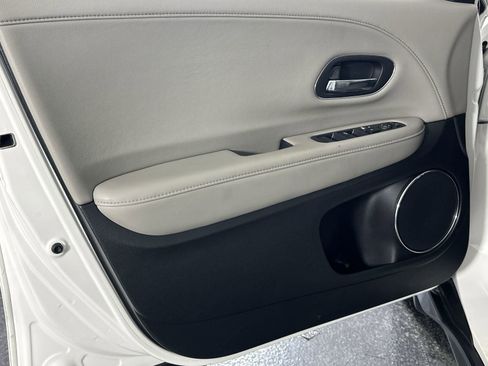 Used 2019 Honda HR-V EX-L image 28