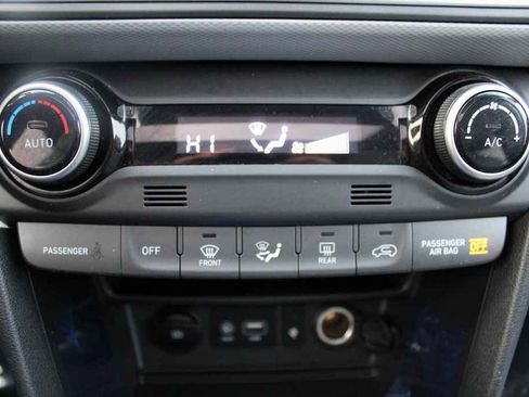 Used 2021 Hyundai Kona Limited w/ Cargo Package image 18