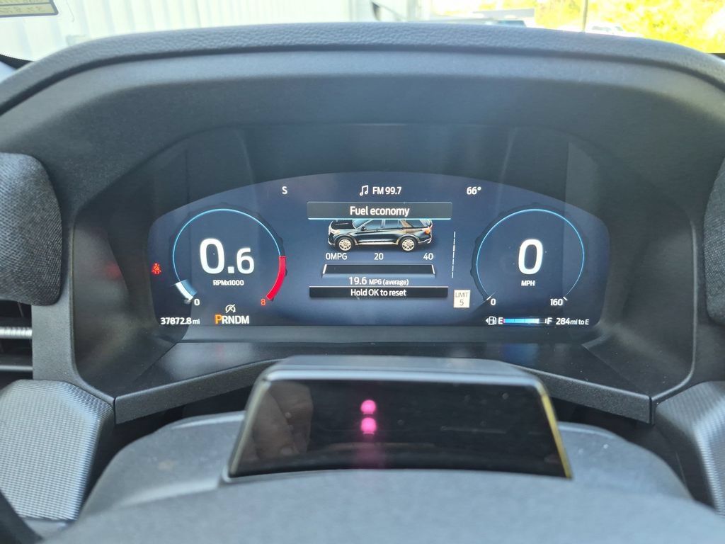 Used 2025 Ford Explorer ST w/ Sun And Sound Package AWD/4WD image 23
