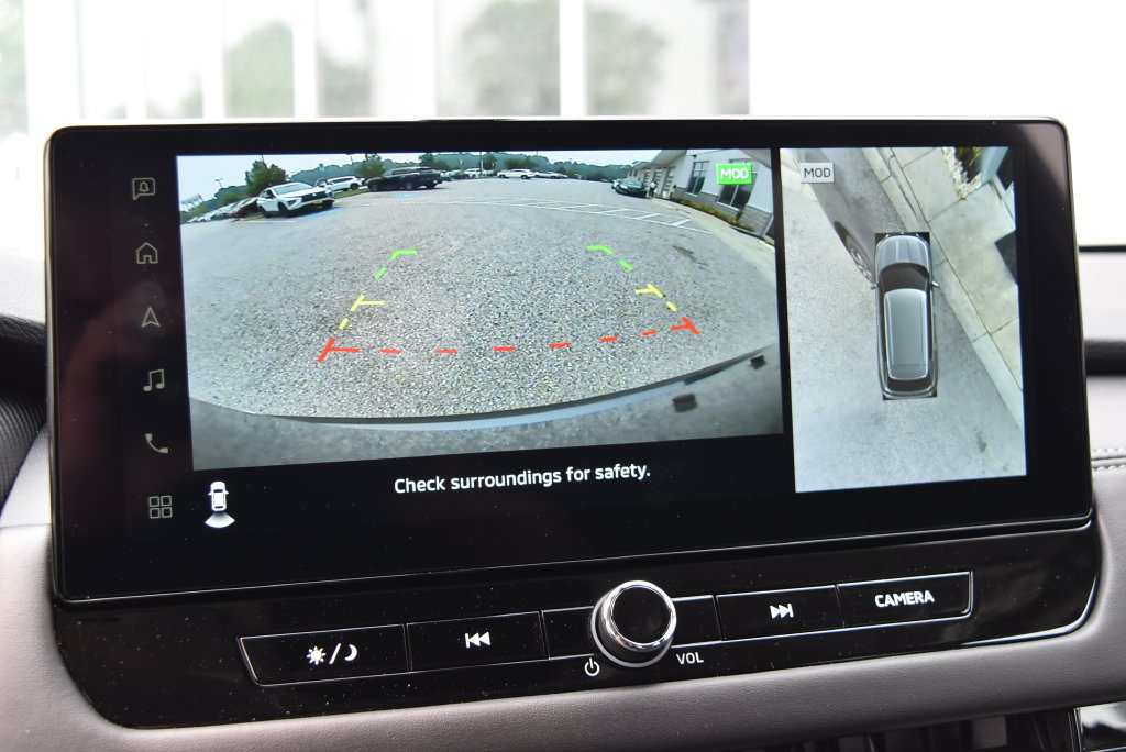 New 2025 Mitsubishi Outlander AWD image 18
