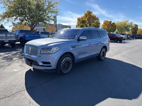 Used 2018 Lincoln Navigator Black Label w/ Cargo Package image 3