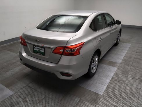 Used 2019 Nissan Sentra S FWD image 9