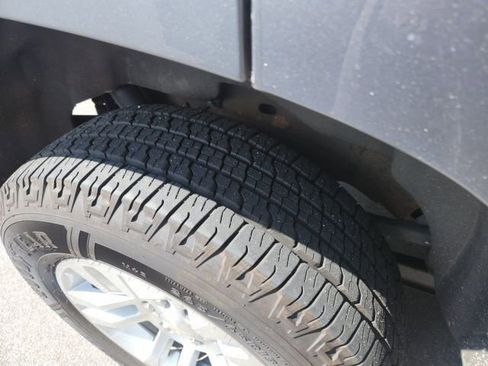 Used 2020 Chevrolet Tahoe LT image 12