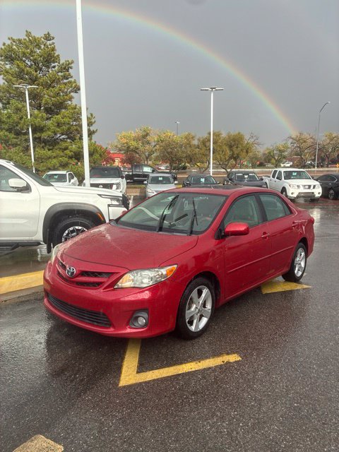 Used 2011 Toyota Corolla LE w/ Premium Pkg FWD image 2