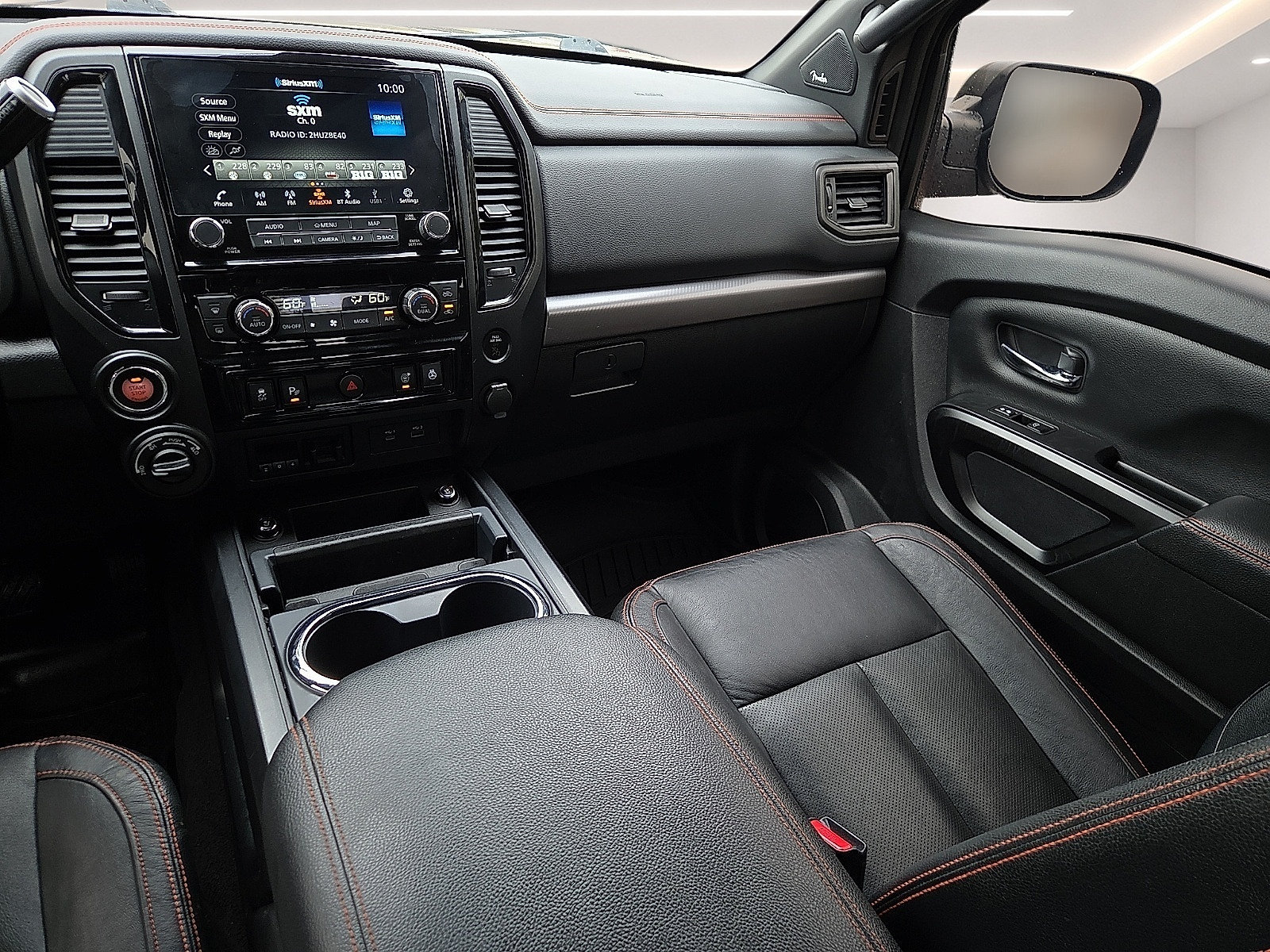 Used 2023 Nissan Titan PRO-4X w/ Pro-4x Convenience Package AWD/4WD image 12
