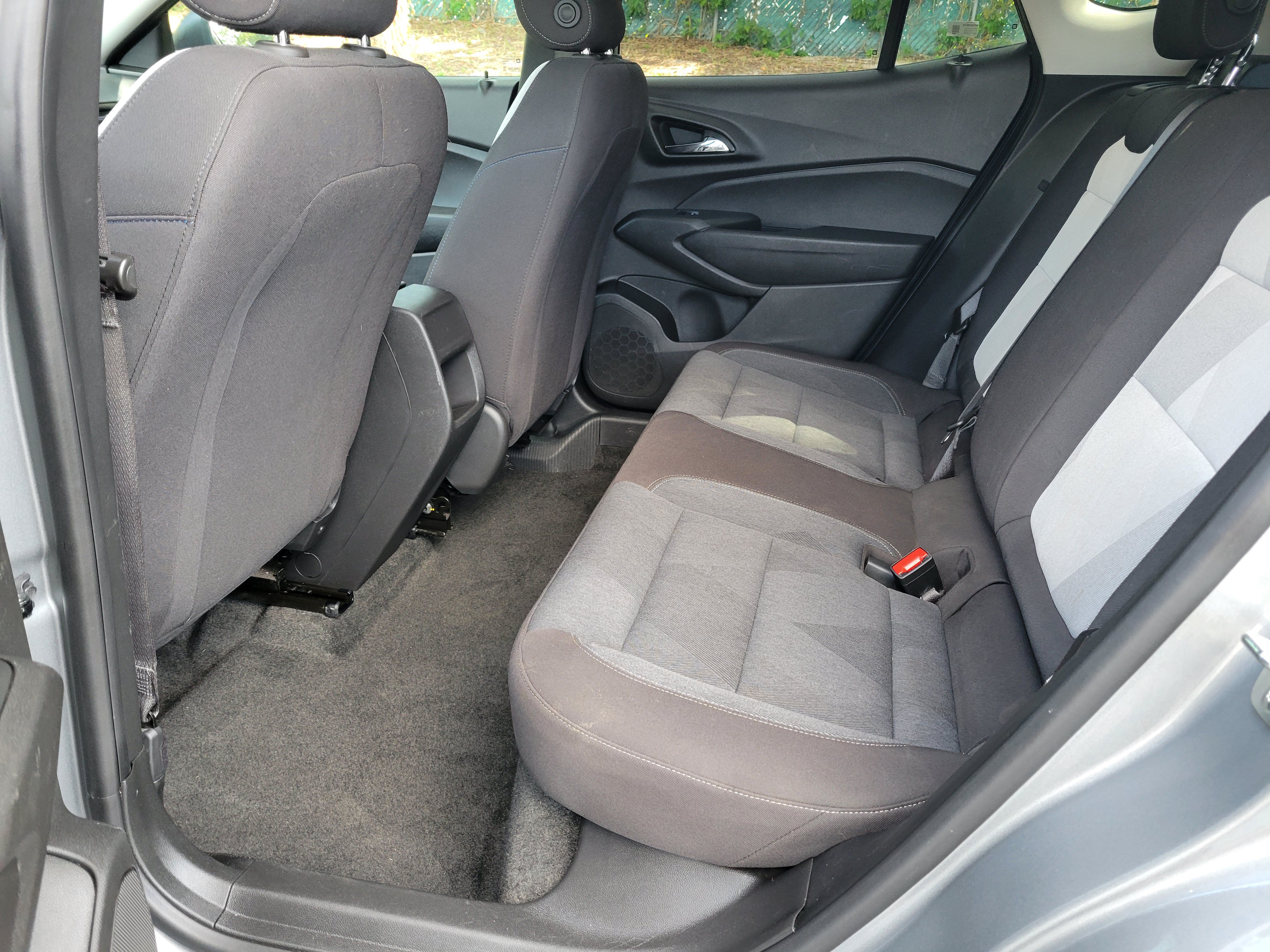 Certified 2024 Chevrolet Trax LS w/ Driver Confidence Package FWD image 30