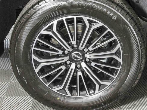 New 2026 Nissan Armada Platinum image 11