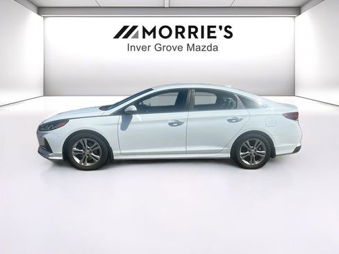 Used 2018 Hyundai Sonata SEL w/ Winter Weather Package image 8