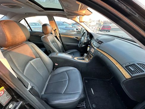 Used 2008 Mercedes-Benz E 350 Sedan image 13