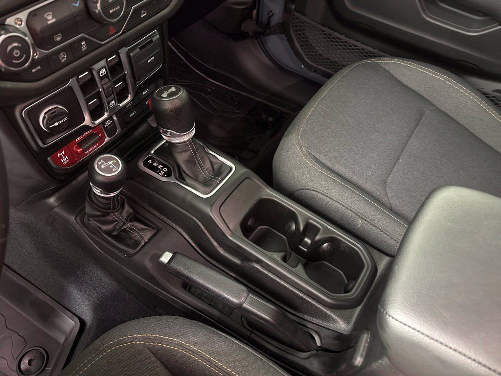 Used 2026 Jeep Wrangler Unlimited Sport AWD/4WD image 39