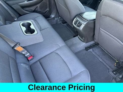 Used 2023 Chevrolet Malibu LT image 36