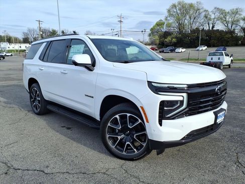 New 2026 Chevrolet Tahoe RST w/ Comfort Package image 2