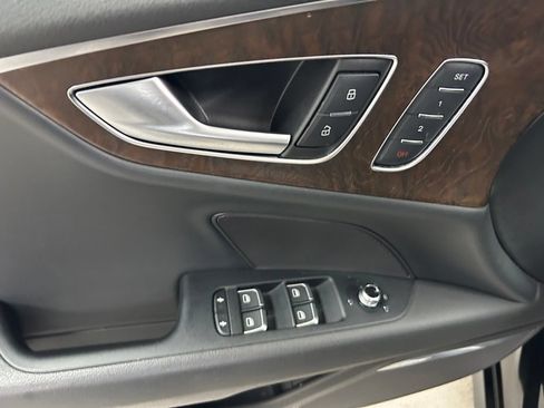 Used 2016 Audi A7 3.0T Prestige w/ Comfort Seating Package AWD/4WD image 17