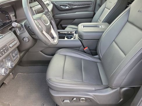 Used 2024 GMC Yukon XL Denali w/ Max Trailering Package AWD/4WD image 12
