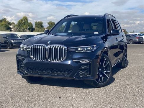 Certified 2021 BMW X7 xDrive40i w/ M Sport Package image 4