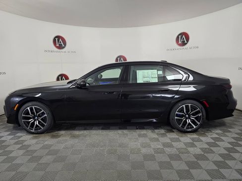 New 2026 BMW 740i xDrive image 6