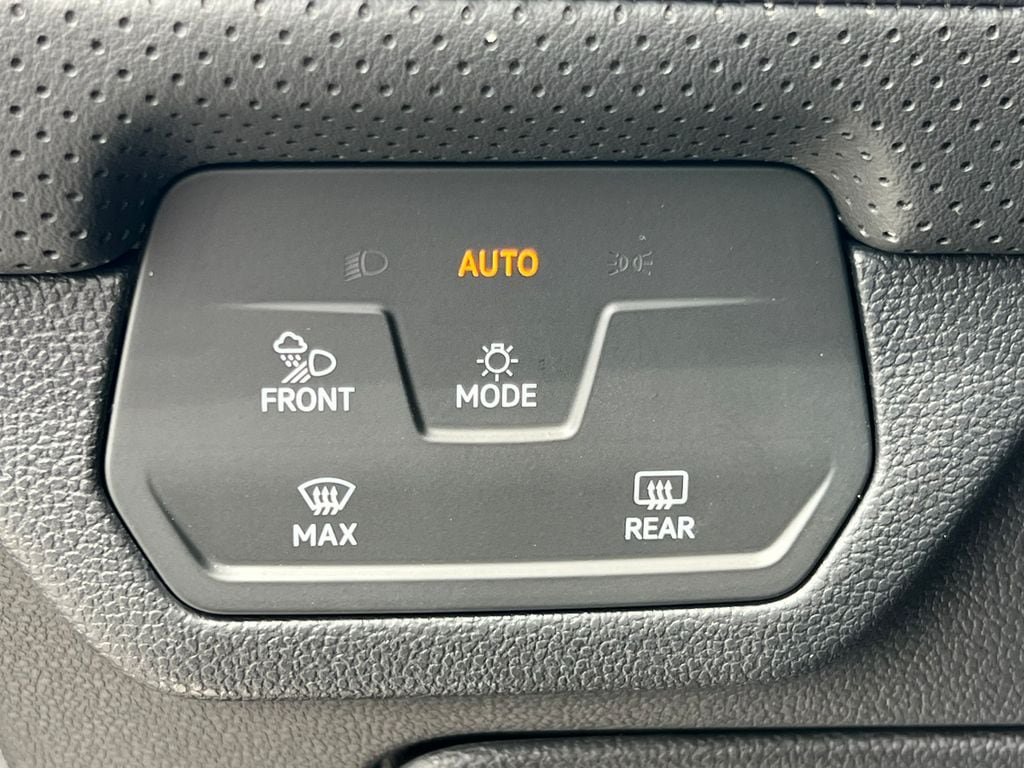 New 2026 Volkswagen Atlas SEL Premium R-Line AWD/4WD image 19