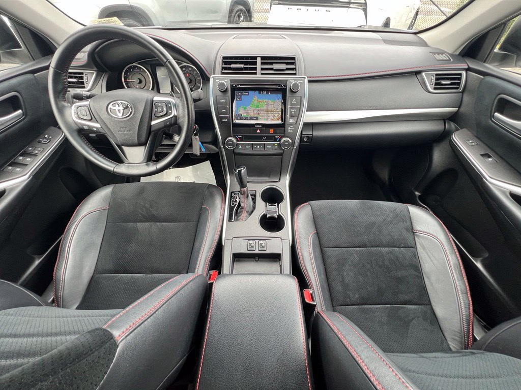 Certified 2016 Toyota Camry XSE FWD image 25