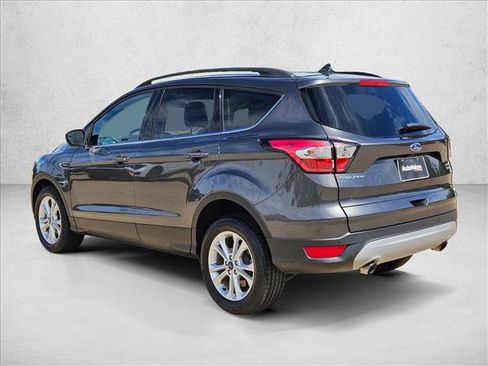Used 2018 Ford Escape SEL FWD image 8