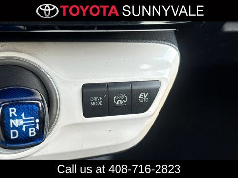 Used 2019 Toyota Prius Prime Premium FWD image 25